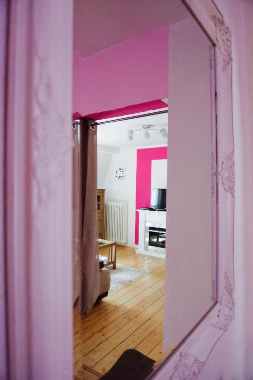 Traben Apartments "TenVIK" room 6